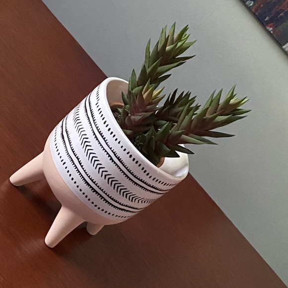 Mid-Mod Boho Geometric Ceramic Planter / Plant Pot - Picture 9 of 12
